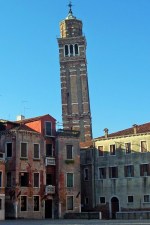 venices-own-leaning-tower